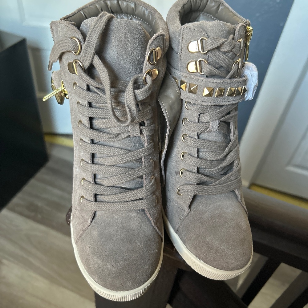 High sneakers